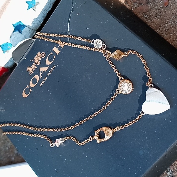 Coach Standard Insignia Double Necklace in Gold Tone(230908JAX) - Picture 3 of 5